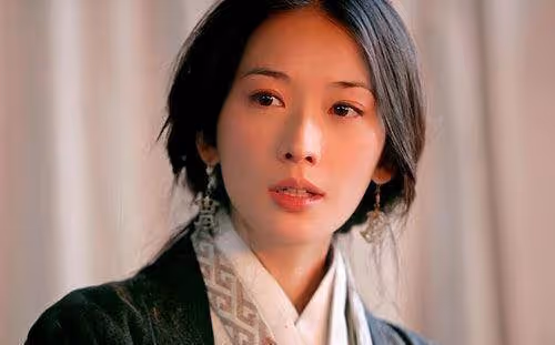 她被稱台灣第一美女,身材尤其火辣,網友:比林志玲更有女人味!