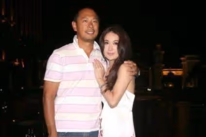 第一美女溫碧霞,不能生子卻也被豪門老公寵愛18年,今活得像仙女