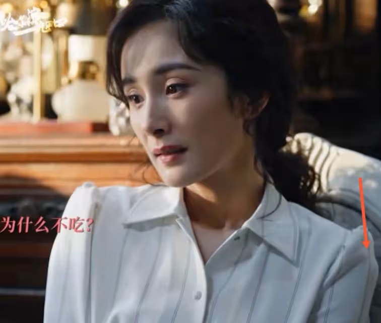 精緻妝容+百變時尚裝造，卻說是諜戰「女特務」？誰的審美有問題