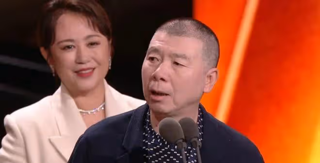 65歲馮小剛又坐第二排，從獨孤求敗到透明人，他的結局已註定