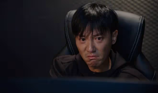 演技派！TVB男星飲酒疑被下藥卷傷人案，曾被港姐太太質疑染性病