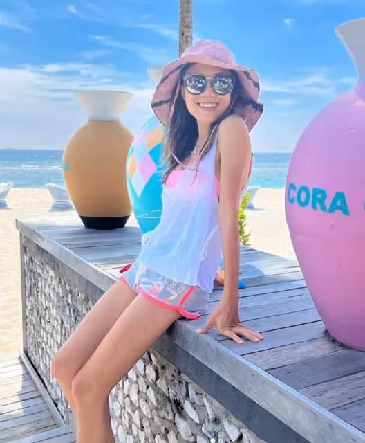 噩耗！32歲女演員癌症離世，母親發黑白照不忍淚別