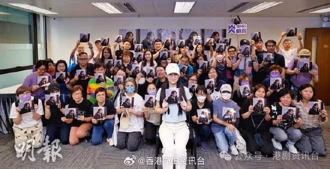 炎明熹黑膠碟賣斷市 有粉絲開價9000求有心人轉售