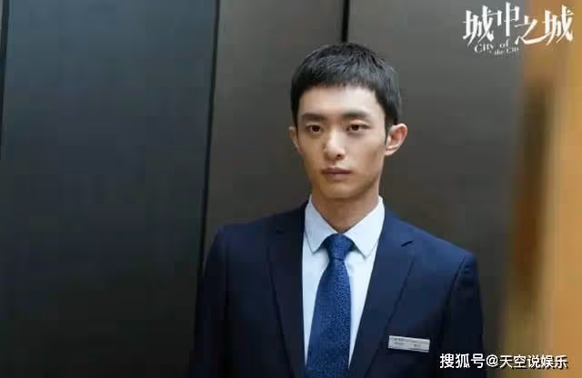 於和偉片酬高達800萬!女二隆妮跟男主白宇帆不相上下,到底為啥