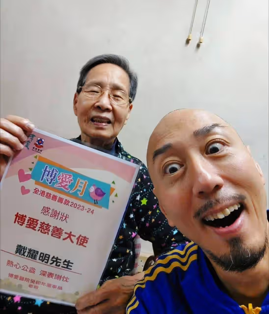 TVB知名綠葉曬鋼條型身板,51歲開始健身,曾被誤診患骨癌