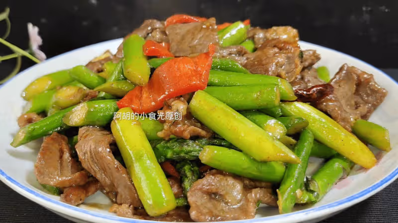 春天最不能忘記吃的菜,難怪是「蔬菜之王」!和牛肉一炒,營養大好處、特鮮嫩