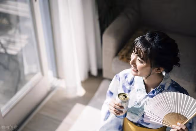 38度高溫,婆婆卻不讓我開空調!你又不賺錢,忍著就完了