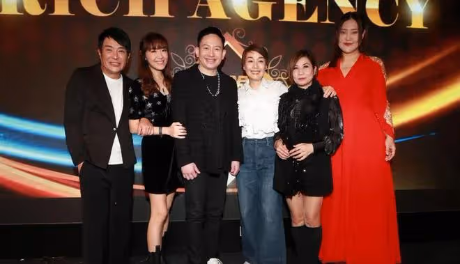 TVB視後繼續沒劇拍，自嘲還要等很久，直言想做歌手登台掙錢