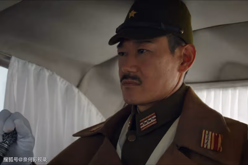 哈爾濱1944：看懂關雪跟老金的親密關係，就明白潘越為何拉攏胡彬