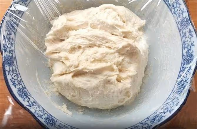 不用揉面,教你做鬆軟發麵糖餅,涼了也不硬,比麵包還好吃