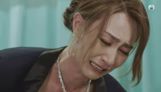 TVB女星新劇婚禮爸爸擋槍!病床相認感人!直言喊戲難演繹