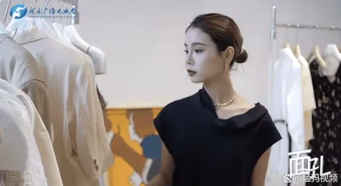 00後女孩當穿版模特,幾秒換一套:從穿版到品牌創始人