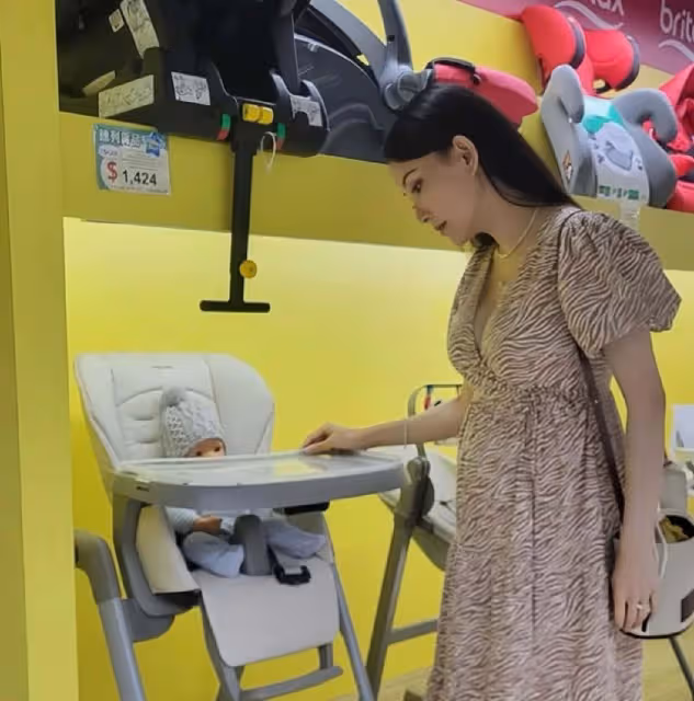 恭喜!41歲香港人氣女星突然宣布懷孕,結婚前就已經造人成功