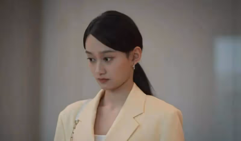 《城中之城》大結局:沈婧瘋魔,田曉慧淪為玩物,周琳絕望逃婚