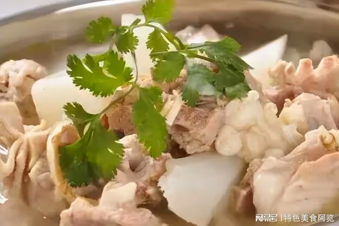它有「冬季暖身肉」的美稱,補腎健脾,10道風味佳肴,嘎嘎解饞