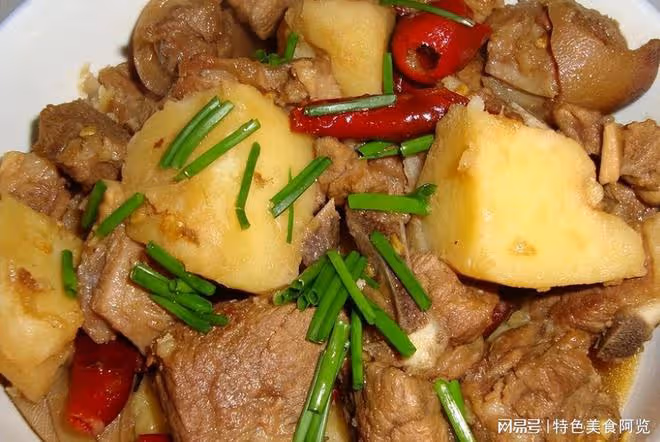它有「冬季暖身肉」的美稱,補腎健脾,10道風味佳肴,嘎嘎解饞