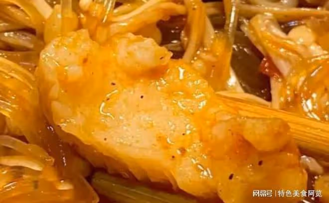 蝦肉絕絕子的解饞吃法,搭配粉絲煮一煮,滋補陽氣,營養又下飯