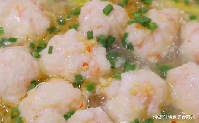 蝦肉絕絕子的解饞吃法,搭配粉絲煮一煮,滋補陽氣,營養又下飯