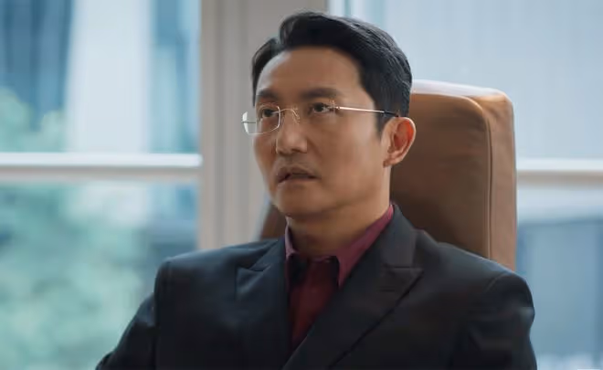 《城中之城》直到沈婧爬上顧行的床，趙輝才發現，謝致遠運氣真好