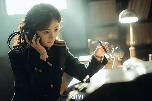 楊冪新戲「怒甩對手演員3耳光」! 導演喊卡愧疚送禮道歉