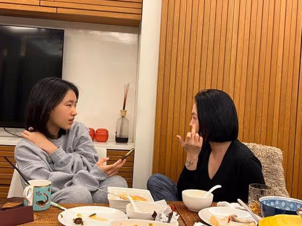 小S大女兒Elly爆「申請上美國頂尖名校」 成績學霸級…將陪女赴美