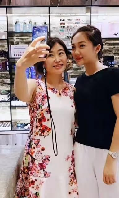林妙可畢業大戲!身材發福披斗篷像一米五,娃娃臉演女主卻像丫鬟