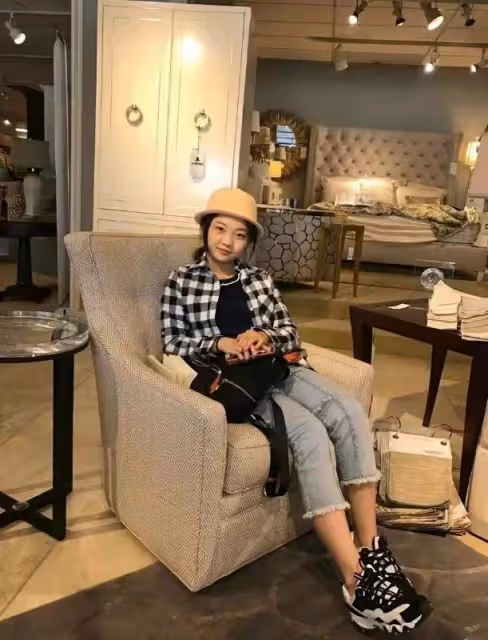 林妙可畢業大戲!身材發福披斗篷像一米五,娃娃臉演女主卻像丫鬟
