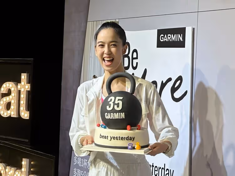 超猛！陳庭妮「臀推」78公斤胡宇威　最新婚禮進度曝光