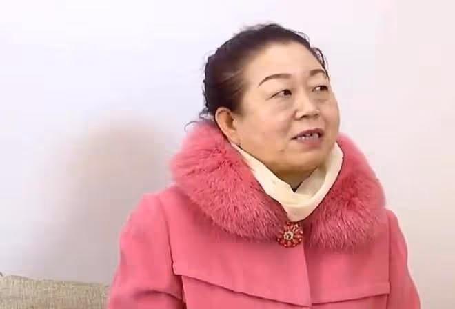 三無大媽來相親,要求對方有房又有錢,大爺:你要給我生個兒子