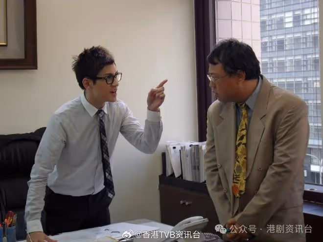 《溏心風暴》「中仔」成功被召喚!神隱10多年斯文囝囝變爆肌型男