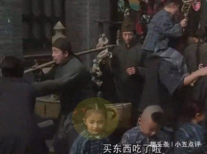 楊冪早年考試視頻曝光,素顏與現狀相差大,確定沒整嗎?