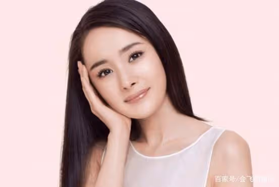 楊冪21歲時有多撩?扮演「舞姬」美若天仙,網友:「犧牲」還挺大