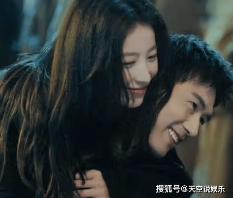 《春色寄情人》中男主什麼時候開始喜歡女主的?陳麥冬後來和莊潔在一起了嗎?