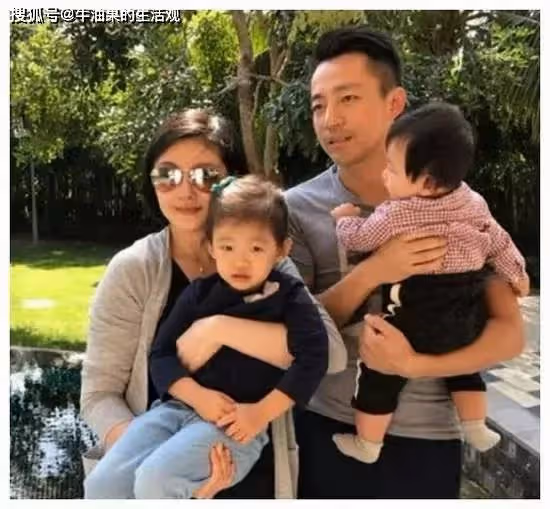 大S拉黑汪小菲,拒收撫養費不讓見孩子的背後,隱藏更多陰謀