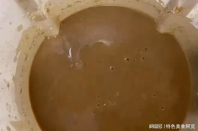 芝麻醬絕絕子的簡單做法,香味濃醇,護膚又護髮,家人讚不絕口