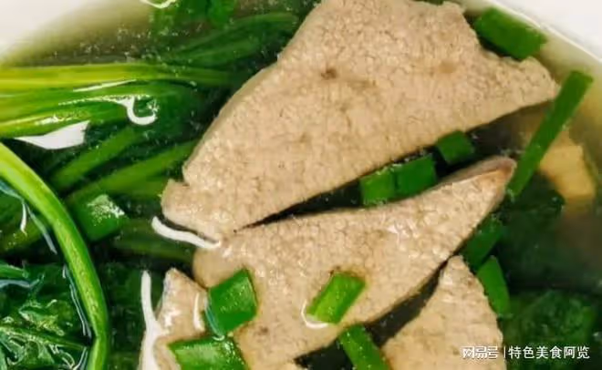 手殘黨福音來了,深扒菠菜豬肝湯的嫩香做法,明目補血,解饞滋補