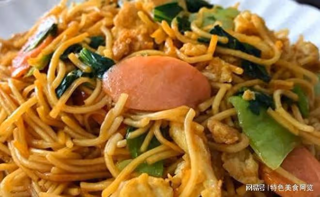 4月代餐別錯過,青菜火腿炒麵太解饞,簡單易實操,味道嘎嘎棒