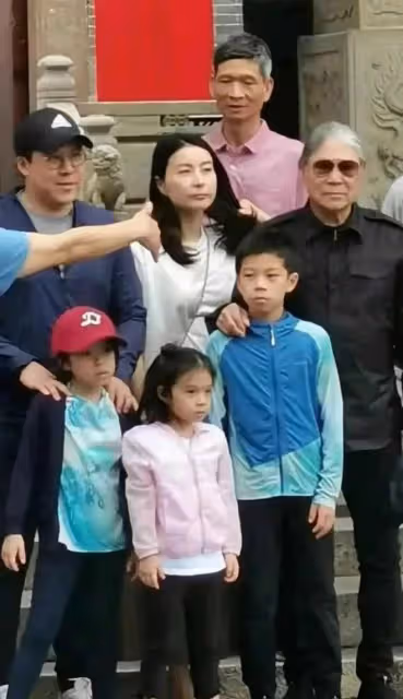 別再傳朱玲玲回霍家了,這兩點註定如今霍家的女主人只有郭晶晶