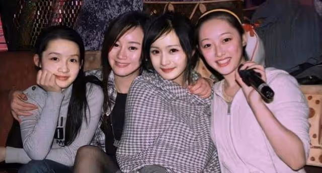 李沁張檬楊冪蔣夢婕10年前舊照流出，楊冪膚色引爭議，變化太大