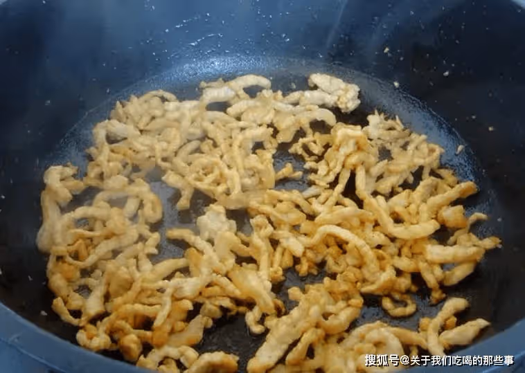 炒肉絲,要想不柴不腥,嫩滑如豆腐,大廚教你3招,很多人不知道