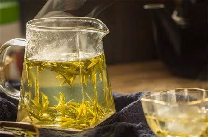 綠茶多少度水泡茶好?綠茶泡幾分鐘可以喝?綠茶的正確沖泡方法