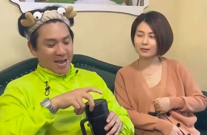恭喜!56歲香港男星老來得子,突然宣布小20歲三婚妻子懷孕