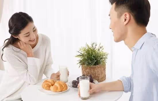 兒媳婦:婆婆你來跟我們一起住吧,婆婆:受不了
