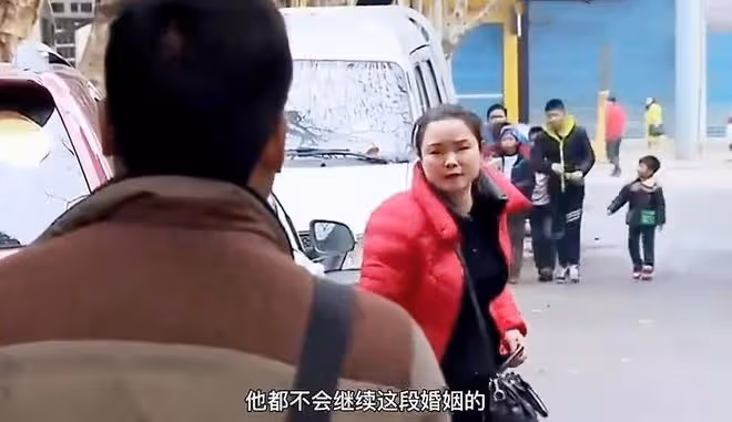 丈夫常年家暴,妻子忍氣吞聲出軌陌生男人,揚言:我就要報復你