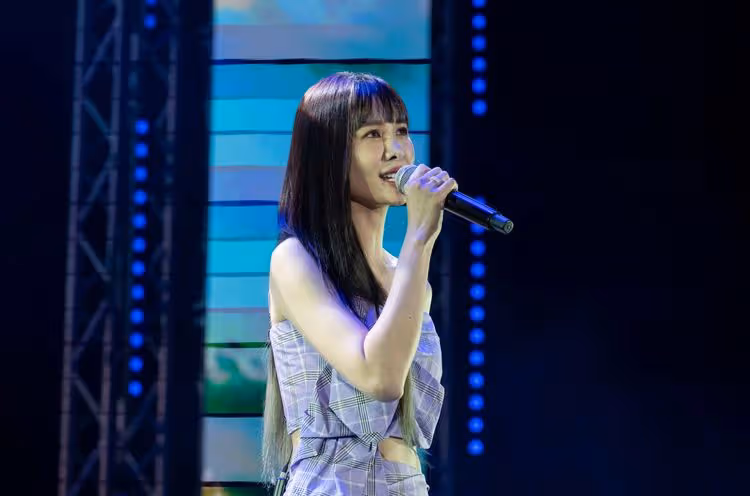 安心亞公益演唱會撒嬌逗長輩姨母笑　畢書盡被觀眾大喊Love more