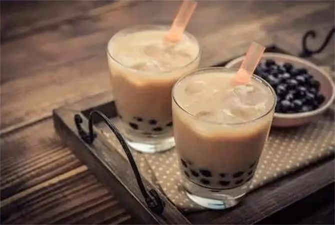奶茶可以隔夜喝嗎?果茶能放多久?奶茶隔夜了還能喝嗎?