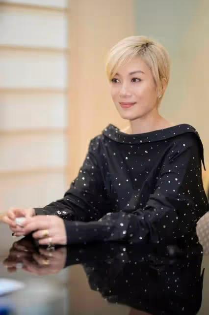 54歲TVB視後遇心動劇本，宣布回巢擔正合拍劇女主，男主陣容揭曉