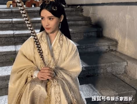 《惜花芷》皓月是什麼人？《惜花芷》皓月扮演者是誰？