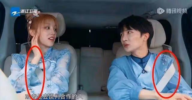 《奔跑吧》節目後期製作引發熱議，鄭愷張真源安全帶成焦點！