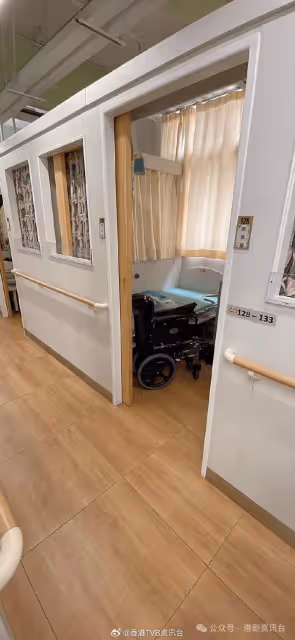 86歲余慕蓮暫住護老院!林建明帶梳蕉探望好友